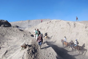 Bromo Ijen Tour 3 Days and 2 Nights