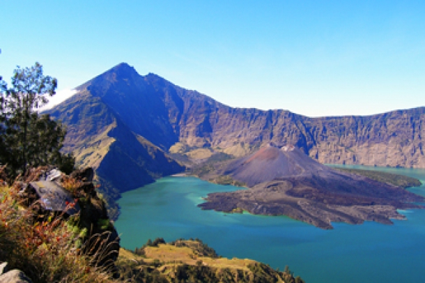 Mount Rinjani Trekking