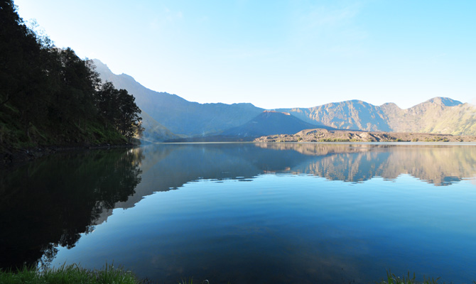 Mount Rinjani Lake